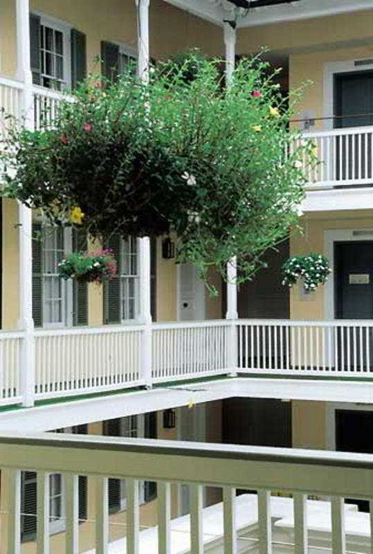 Saint Louis Hotel New Orleans Exterior photo